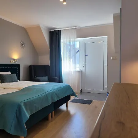 Akwamaryn פארק נופש נישורזה