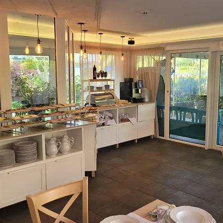 Akwamaryn ニエホジェ