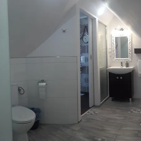 Akwamaryn נישורזה