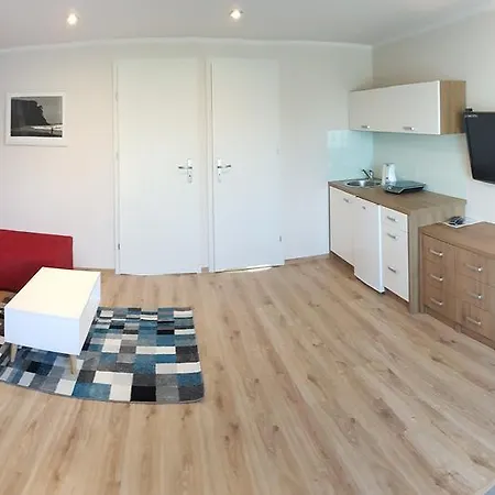 Akwamaryn פארק נופש נישורזה