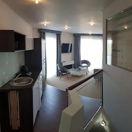 Akwamaryn 3* נישורזה