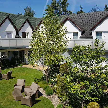 Akwamaryn 3* נישורזה