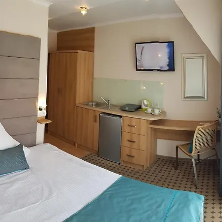 Akwamaryn נישורזה